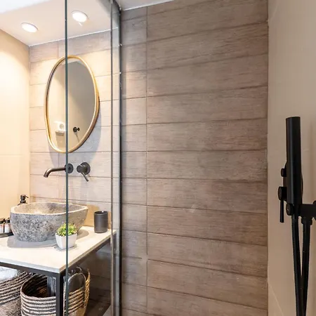 Philisios 2 Naxos City