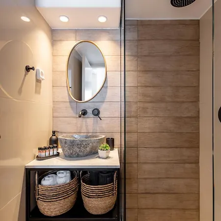 Philisios 2 Naxos City